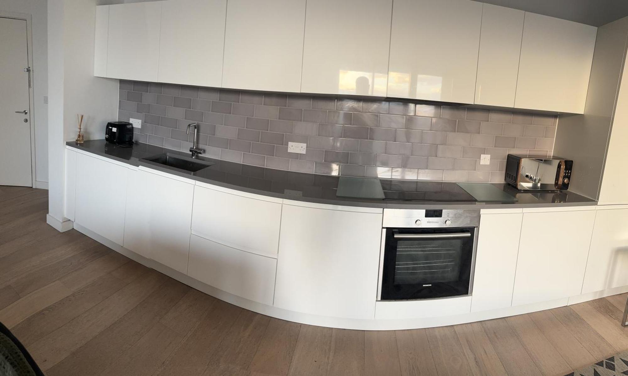 Docklands Stunning 2 Bed Apartment London