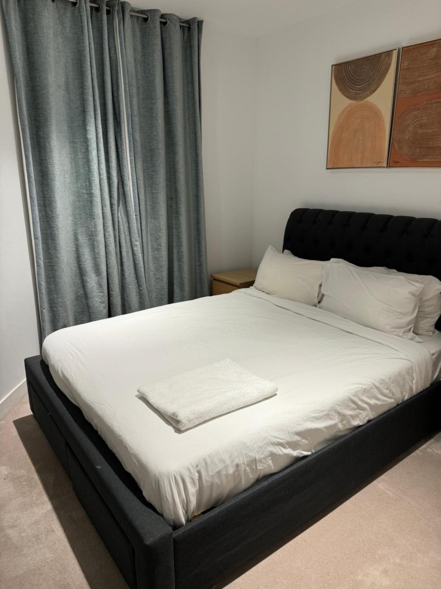 Apartment Docklands Stunning 2 Bed *
